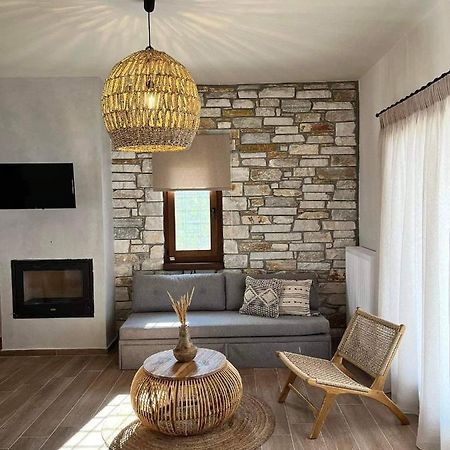 Peri Elxis Luxury Suites Mourésion Exteriér fotografie