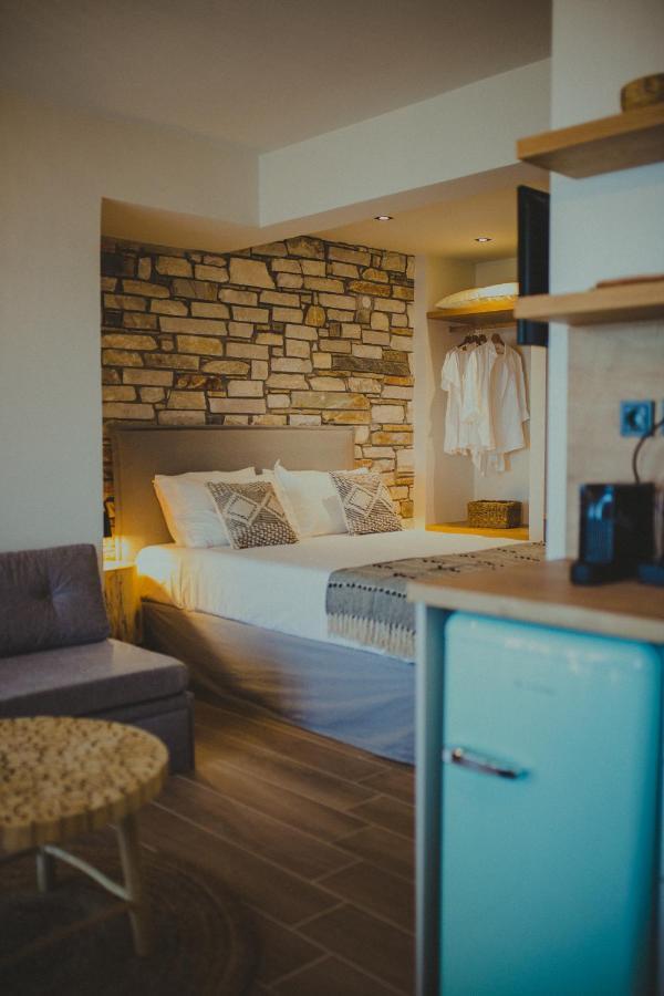 Peri Elxis Luxury Suites Mourésion Exteriér fotografie