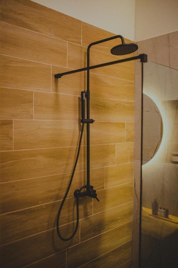 Peri Elxis Luxury Suites Mourésion Exteriér fotografie