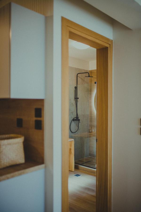 Peri Elxis Luxury Suites Mourésion Exteriér fotografie
