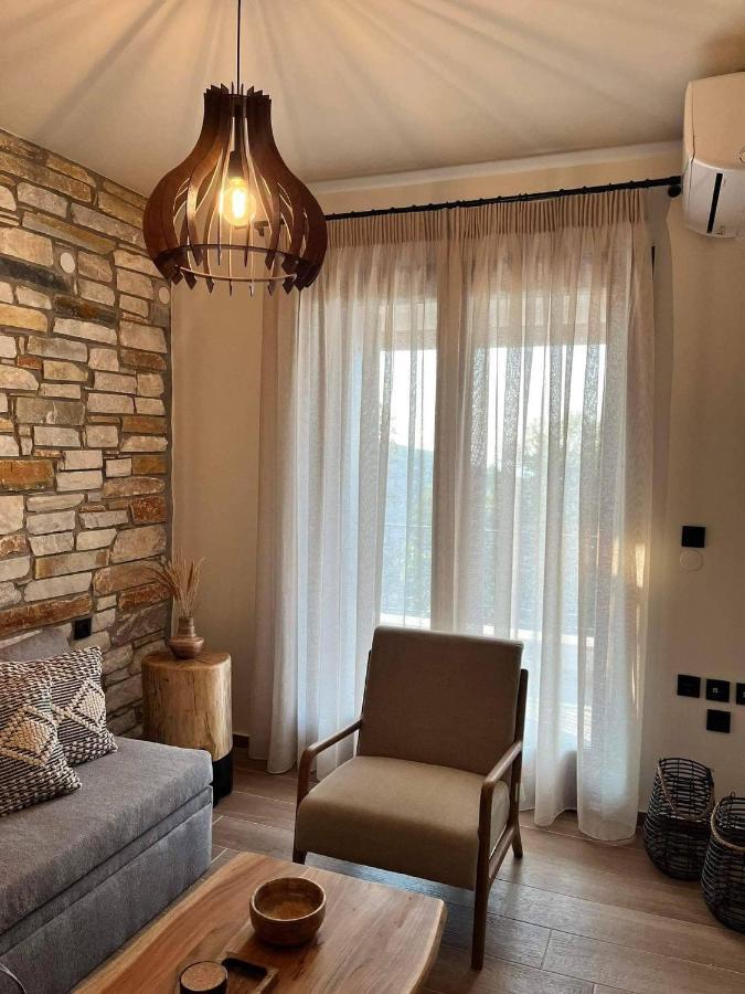 Peri Elxis Luxury Suites Mourésion Exteriér fotografie