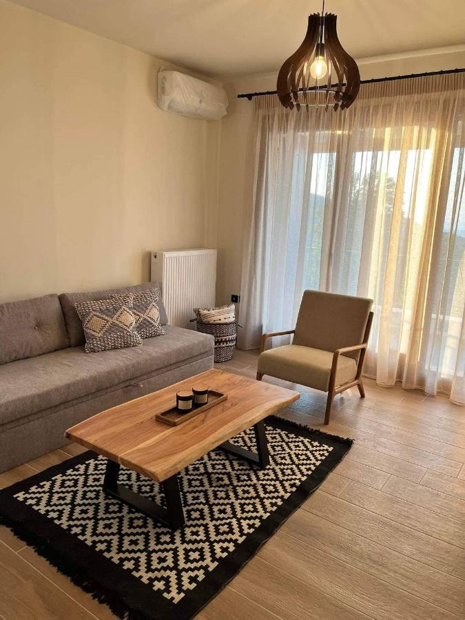 Peri Elxis Luxury Suites Mourésion Exteriér fotografie