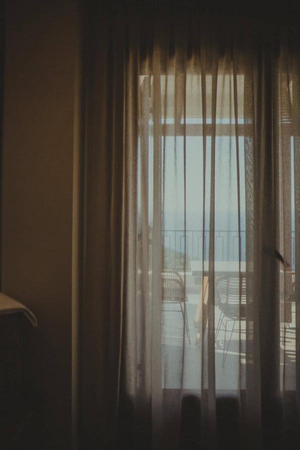 Peri Elxis Luxury Suites Mourésion Exteriér fotografie