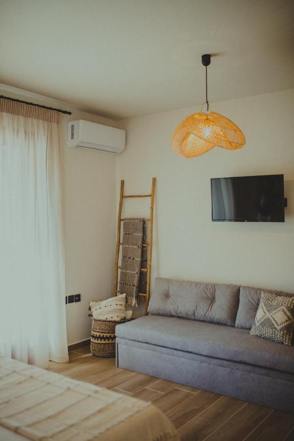 Peri Elxis Luxury Suites Mourésion Exteriér fotografie